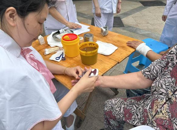 测血糖.png 测血糖.png